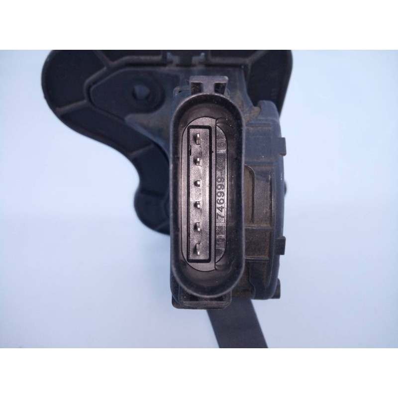 Recambio de pedal acelerador para ford transit caja cerrada ´06 ft 330 k (corto) lkw (camion) referencia OEM IAM 6C119F836CD 6PV