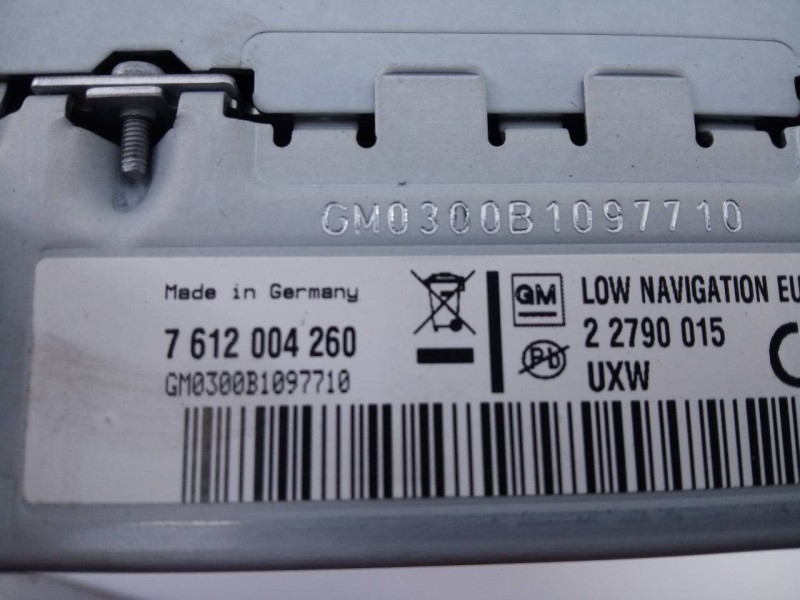 Recambio de sistema navegacion gps para opel insignia berlina edition referencia OEM IAM 761204260 227640032 E3-A5-30-3