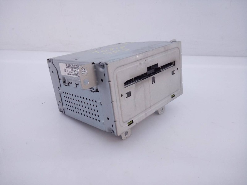 Recambio de sistema navegacion gps para opel insignia berlina edition referencia OEM IAM 761204260 227640032 E3-A5-30-3