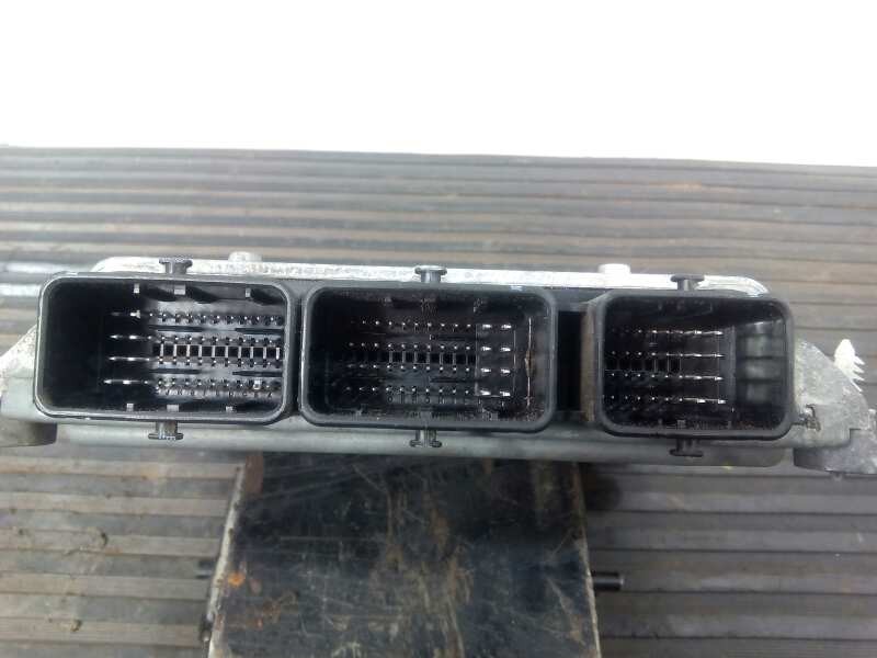 Recambio de centralita motor uce para ford focus c-max (cap) ghia (d) referencia OEM IAM 4M5112A650JK 5WS403003JT E3-B3-23-3