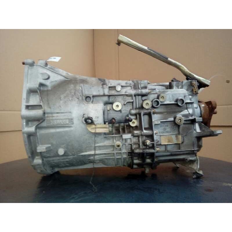 Recambio de caja cambios para bmw serie 5 berlina (e39) 525td referencia OEM IAM HBK 2074866 M1-A2-121