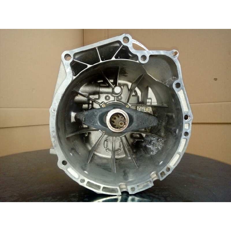 Recambio de caja cambios para bmw serie 5 berlina (e39) 525td referencia OEM IAM HBK 2074866 M1-A2-121