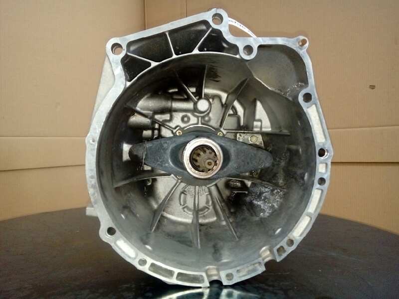 Recambio de caja cambios para bmw serie 5 berlina (e39) 525td referencia OEM IAM HBK 2074866 M1-A2-121