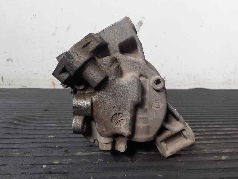 Recambio de compresor aire acondicionado para nissan micra (k11) comfort referencia OEM IAM 926001F701 2J83145010 P3-B2-5-1
