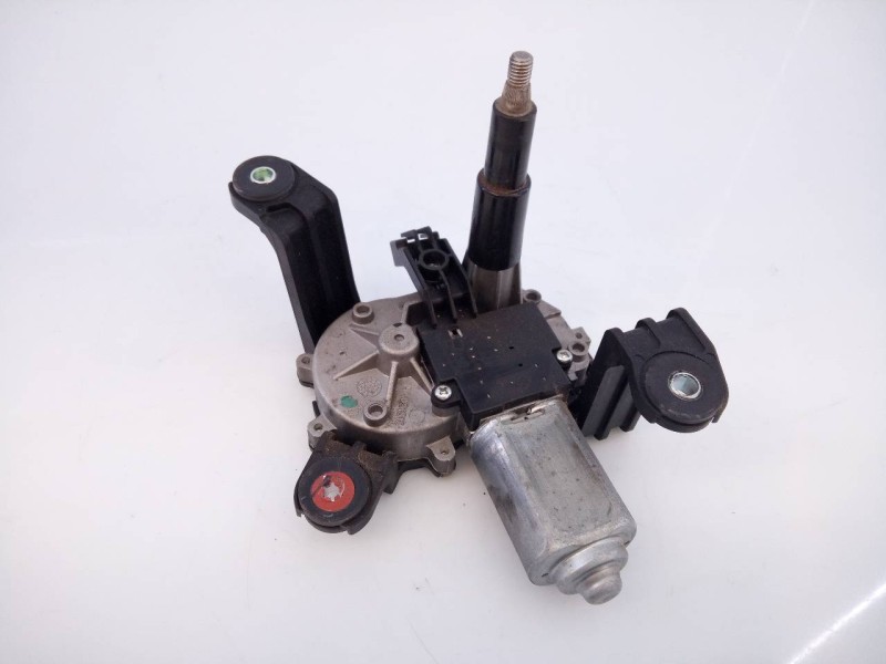 Recambio de motor limpia trasero para opel astra j sports tourer selective referencia OEM IAM 13395013  E3-A5-3-4