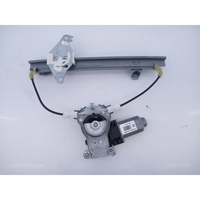 Recambio de elevalunas trasero derecho para nissan qashqai (j10) acenta referencia OEM IAM 402190A 1308182T12 E2-A4-40-2
