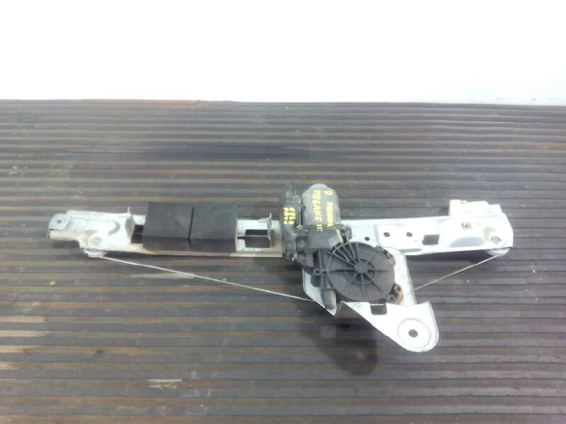 Recambio de elevalunas delantero derecho para renault megane iii berlina 5 p referencia OEM IAM 190011782  E1-A1-2-3