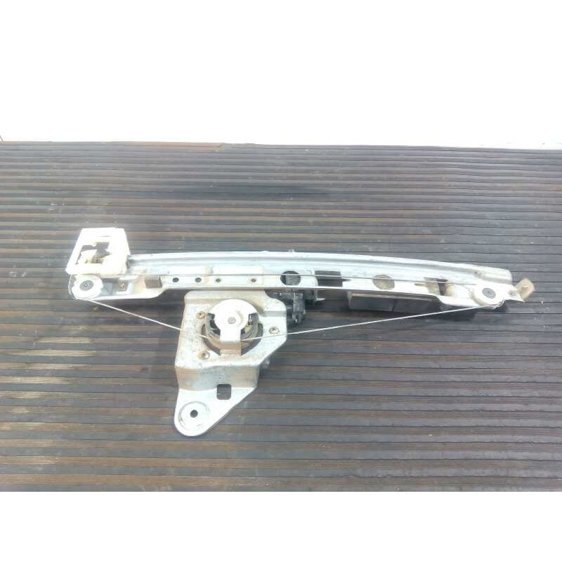 Recambio de elevalunas delantero derecho para renault megane iii berlina 5 p referencia OEM IAM 190011782  E1-A1-2-3