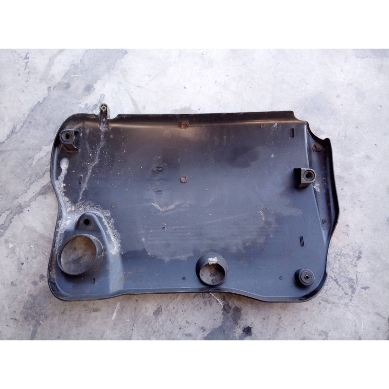 Recambio de tapa motor para land rover freelander (lr2) td4 e referencia OEM IAM   