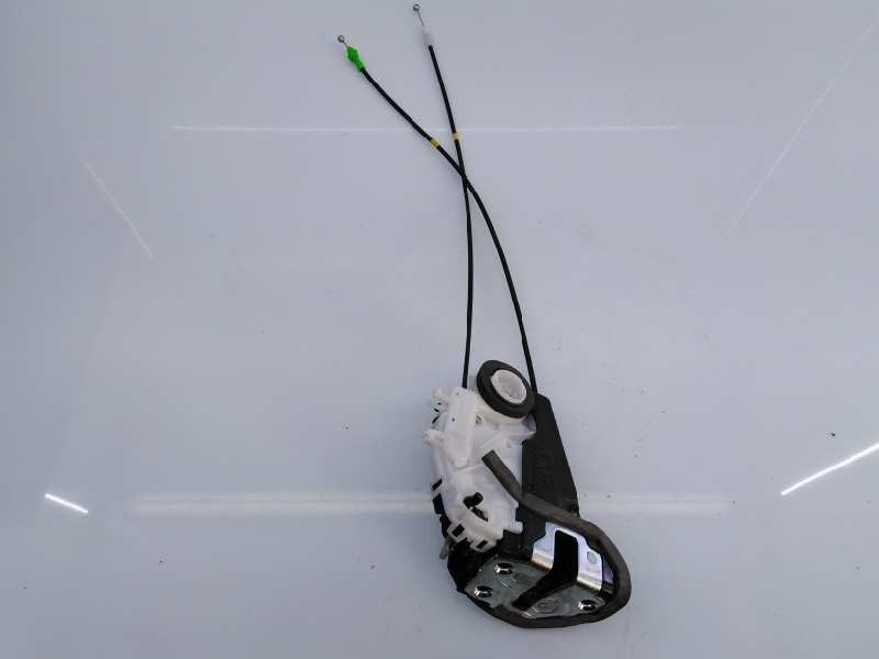 Recambio de cerradura puerta trasera derecha para toyota yaris city referencia OEM IAM   E2-B4-20-2