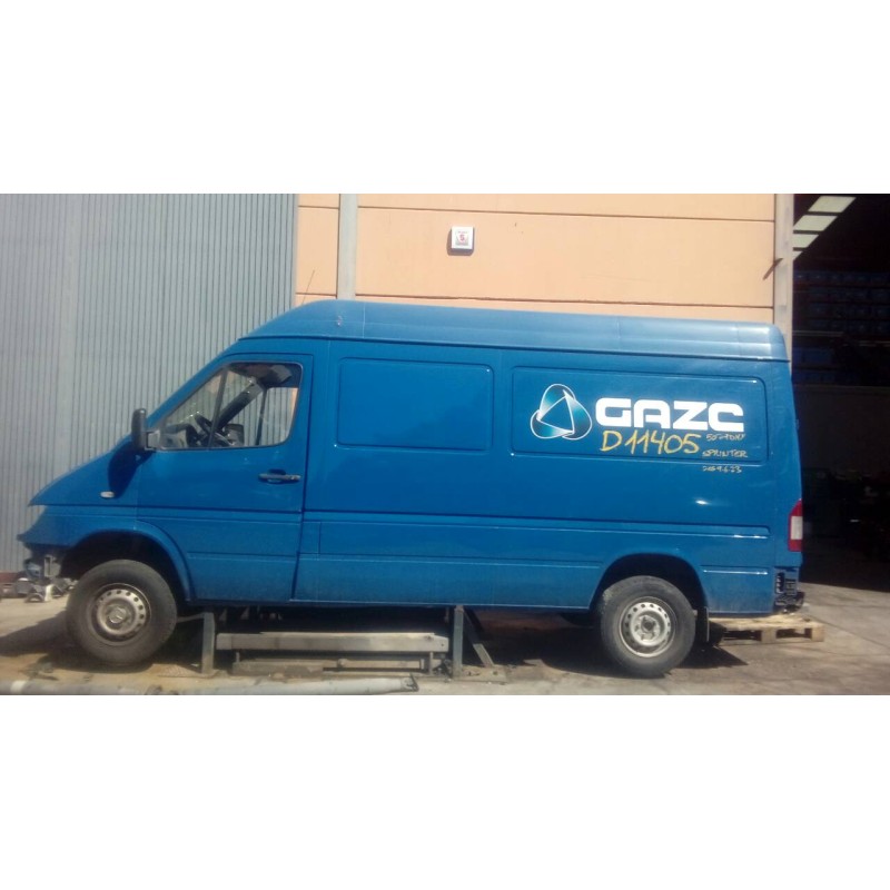 mercedes sprinter 02.00  caja cerrada del año 2005