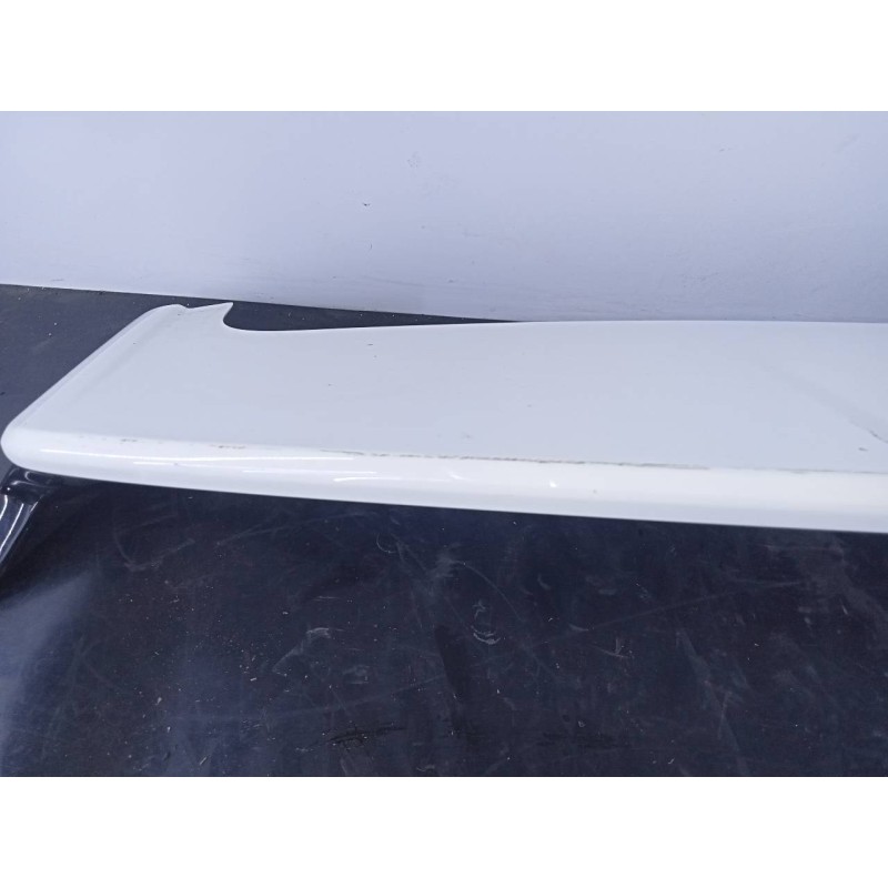 Recambio de aleron trasero para ssangyong korando crystal 4x2 referencia OEM IAM 7961037000  P2-A2-16