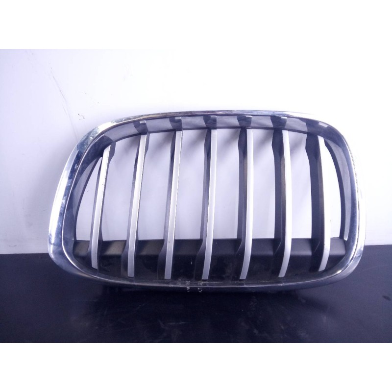 Recambio de rejilla delantera para bmw x1 (e84) referencia OEM IAM 7354823  P2-A2-12