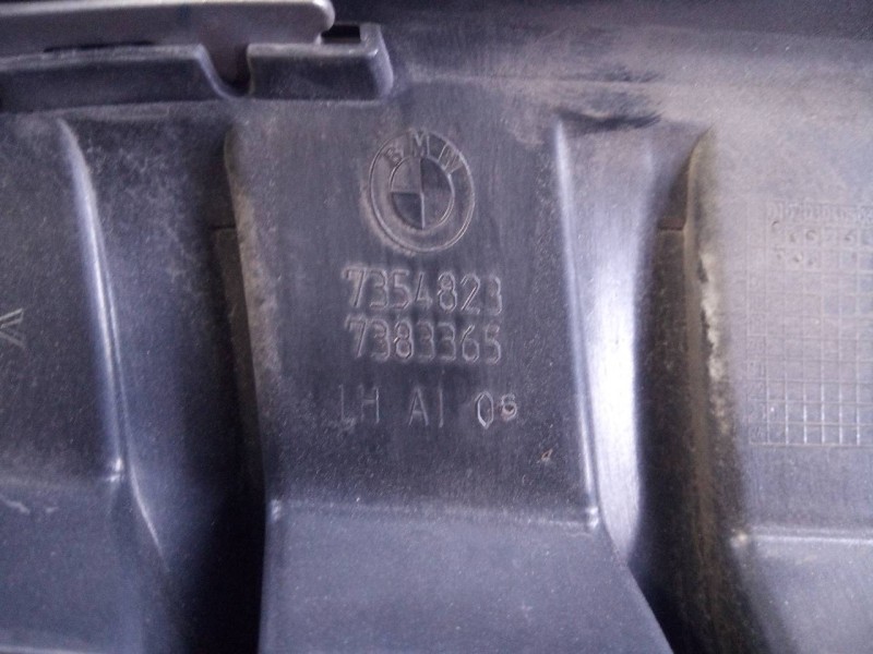Recambio de rejilla delantera para bmw x1 (e84) referencia OEM IAM 7354823  P2-A2-12