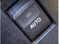 MANDO ELEVALUNAS TRASERO DERECHO 