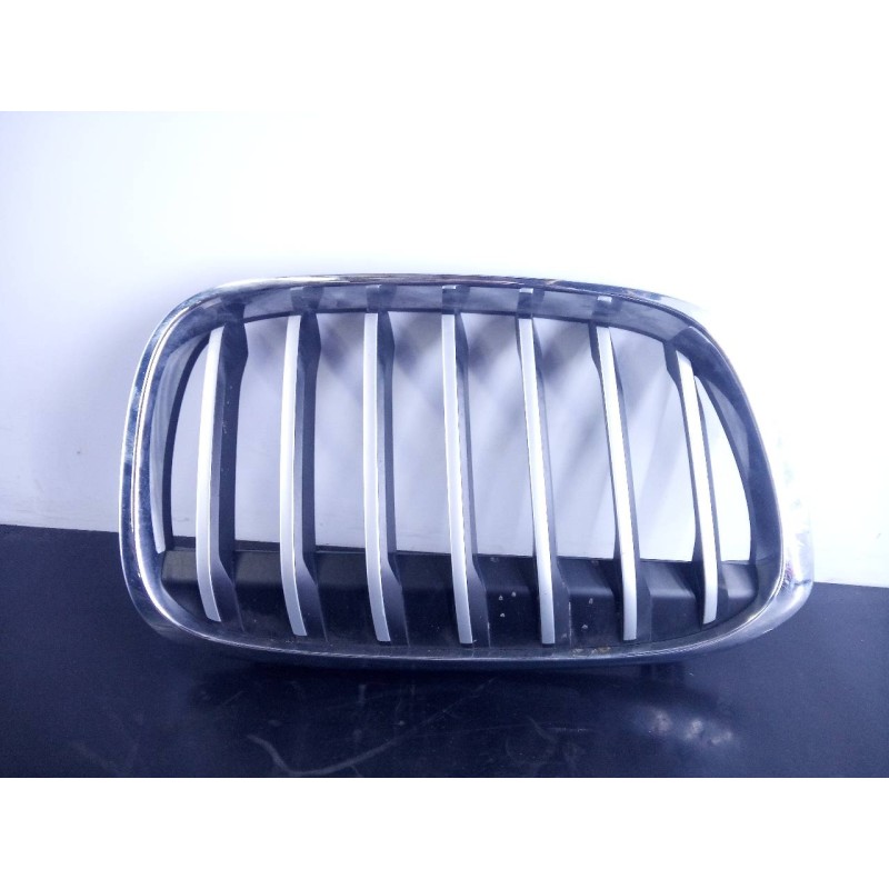 Recambio de rejilla delantera para bmw x1 (e84) referencia OEM IAM 7354824  P2-A2-12