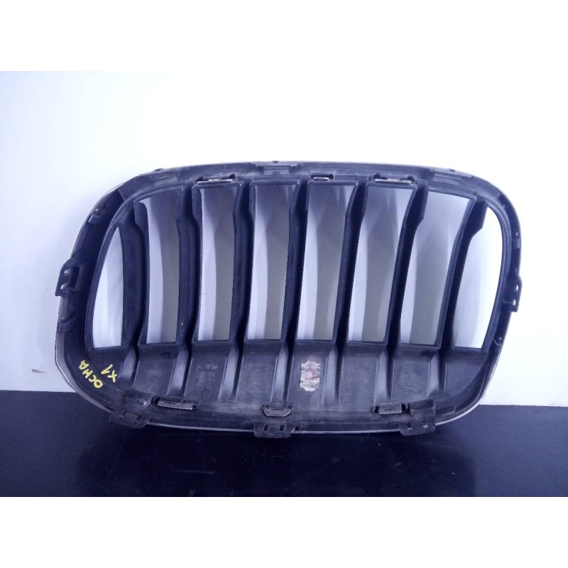 Recambio de rejilla delantera para bmw x1 (e84) referencia OEM IAM 7354824  P2-A2-12