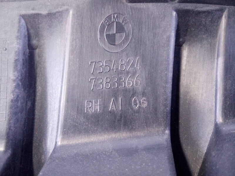 Recambio de rejilla delantera para bmw x1 (e84) referencia OEM IAM 7354824  P2-A2-12