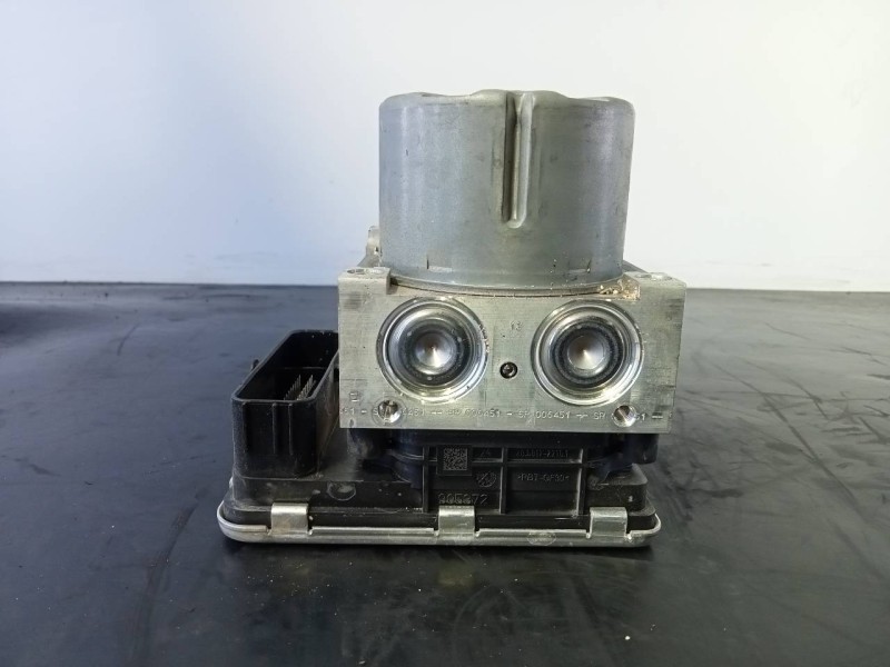 Recambio de abs para volkswagen tiguan advance bmt referencia OEM IAM 5Q0614517GA  P3-B8-29-1