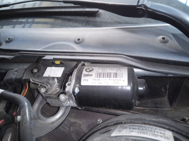 Recambio de motor limpia delantero para bmw serie 3 touring (f31) 318d referencia OEM IAM 726750302  