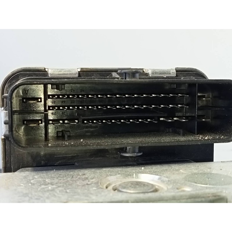 Recambio de abs para volkswagen tiguan advance bmt referencia OEM IAM 5Q0614517GA  P3-B8-29-1