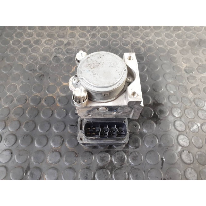 Recambio de abs para mitsubishi l 200 (ka0/kb0) inform doppelkabine 4wd referencia OEM IAM 4670A231 13511021060 P3-A8-2-5