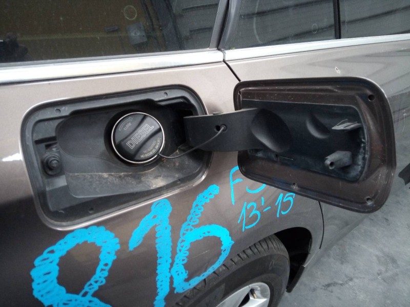 Recambio de tapa exterior combustible para bmw serie 3 touring (f31) 318d referencia OEM IAM   