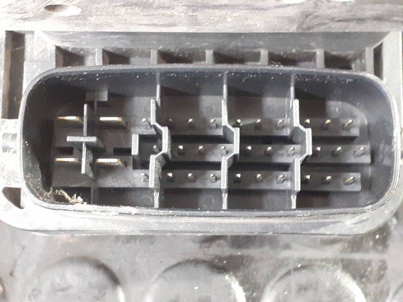 Recambio de abs para mitsubishi l 200 (ka0/kb0) inform doppelkabine 4wd referencia OEM IAM 4670A231 13511021060 P3-A8-2-5