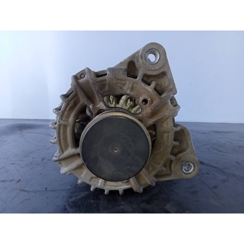 Recambio de alternador para renault megane iv berlina 5p life referencia OEM IAM 231004EA0A F000BL0825 P3-A4-24-3