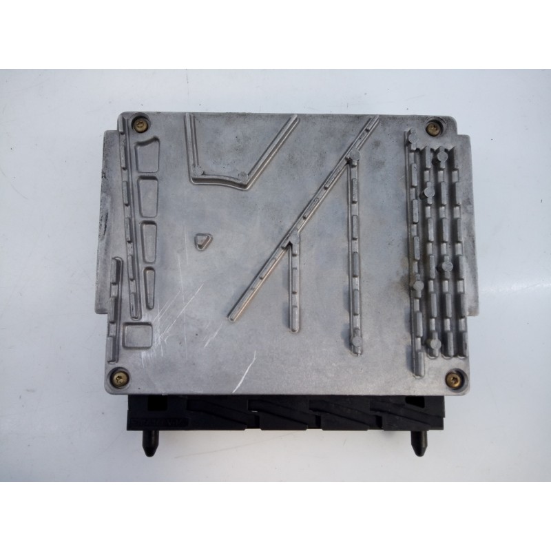 Recambio de centralita motor uce para volvo s60 berlina 2.4 d referencia OEM IAM 08667710A 0281010319 E3-B5-43-2