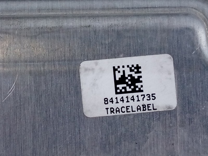 Recambio de centralita motor uce para dodge caliber s referencia OEM IAM P05187449AC 0281013693 E3-B6-4-2