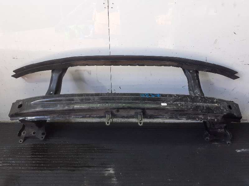 Recambio de refuerzo paragolpes delantero para toyota rav 4 (a2) 2.0 d-4d executive 4x4 (2003) referencia OEM IAM   P1-A1-42