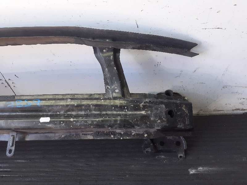 Recambio de refuerzo paragolpes delantero para toyota rav 4 (a2) 2.0 d-4d executive 4x4 (2003) referencia OEM IAM   P1-A1-42