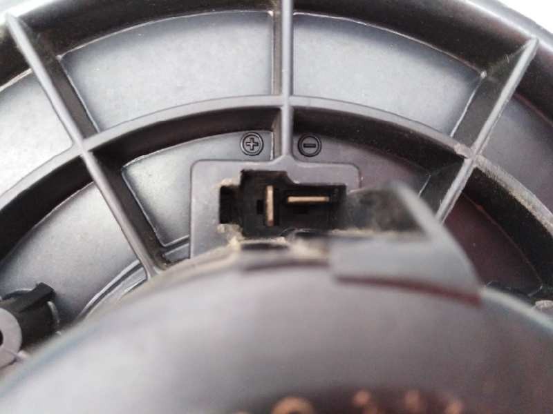 Recambio de ventilador calefaccion para toyota rav 4 (a2) 2.0 d-4d executive 4x4 (2003) referencia OEM IAM 194000145011C  E3-B2-