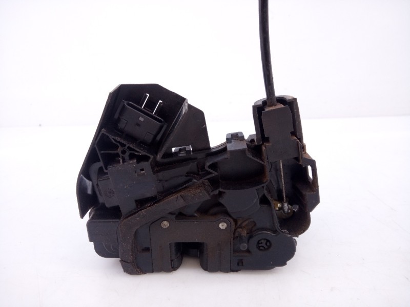 Recambio de cerradura puerta trasera izquierda para renault megane iv berlina 5p life referencia OEM IAM 825039922R  E1-A1-32-2