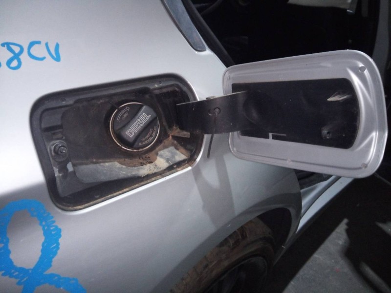 Recambio de tapa exterior combustible para bmw serie 3 lim. (f30) 330d referencia OEM IAM   