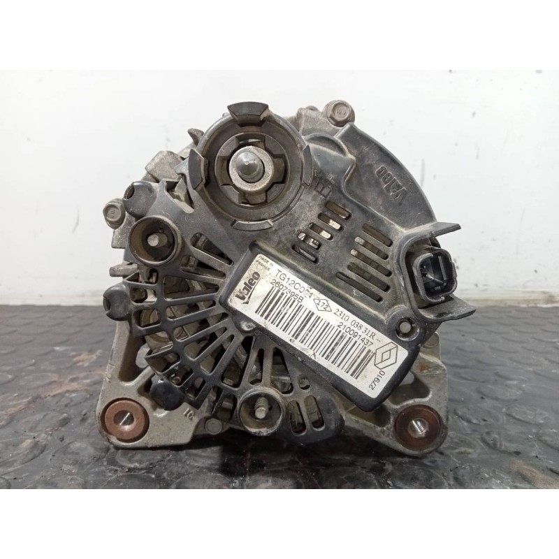 Recambio de alternador para dacia duster ambiance 4x4 referencia OEM IAM 231003831R 210091437 P3-A5-2-2