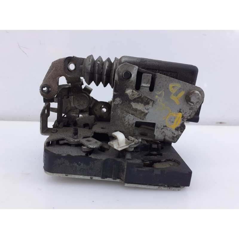 Recambio de cerradura puerta trasera derecha para dacia duster ambiance 4x4 referencia OEM IAM   E1-A1-8-2