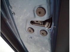 CERRADURA PUERTA TRASERA IZQUIERDA 