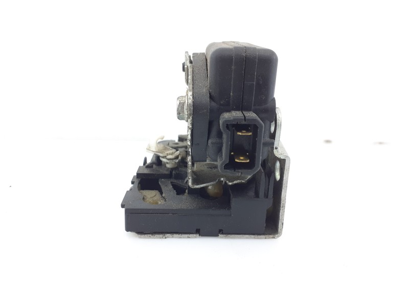 Recambio de cerradura puerta trasera derecha para dacia duster ambiance 4x4 referencia OEM IAM   E1-A1-8-2