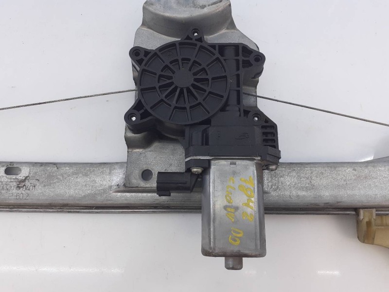 Recambio de elevalunas delantero derecho para renault clio iv business referencia OEM IAM 807205569R 128001471B E1-A1-30-2