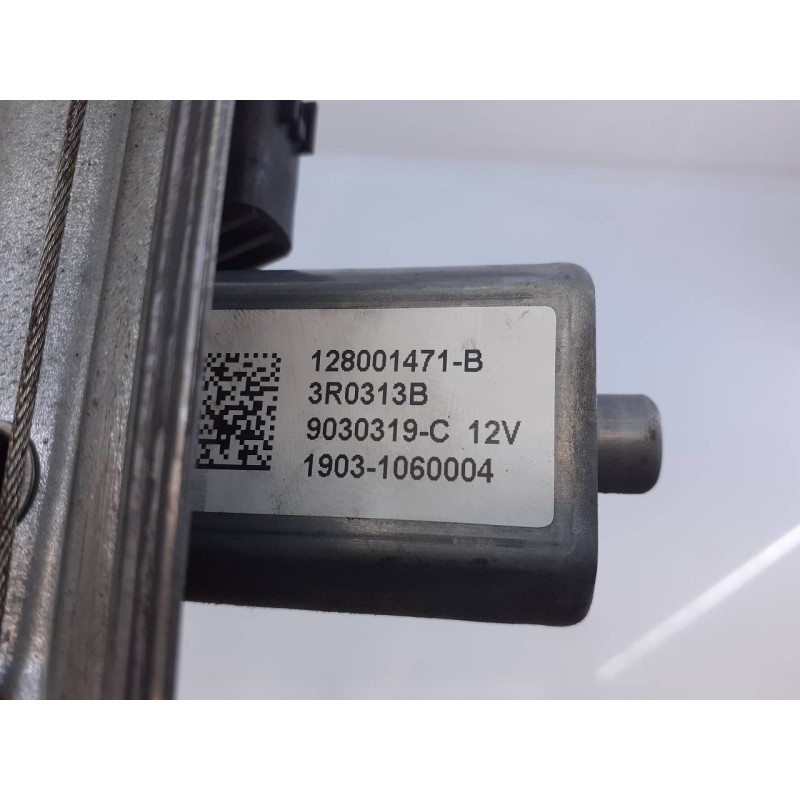 Recambio de elevalunas delantero derecho para renault clio iv business referencia OEM IAM 807205569R 128001471B E1-A1-30-2