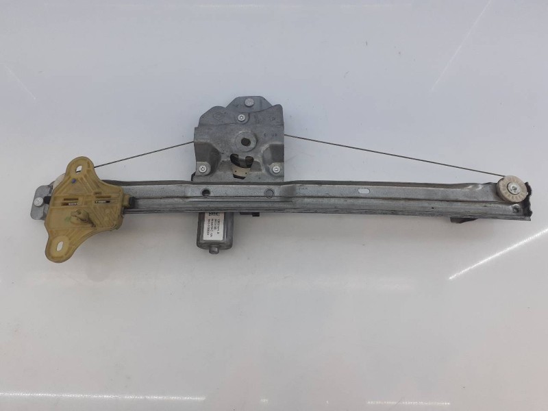 Recambio de elevalunas delantero derecho para renault clio iv business referencia OEM IAM 807205569R 128001471B E1-A1-30-2