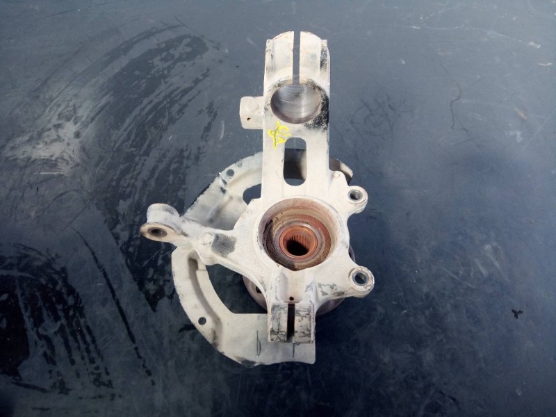 Recambio de mangueta delantera izquierda para renault megane iv berlina 5p life referencia OEM IAM   P1-A4-15