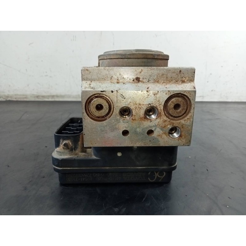 Recambio de abs para toyota hilux (kun) double cab 4x4 referencia OEM IAM 4451071030 8954171030 P3-A8-28-5