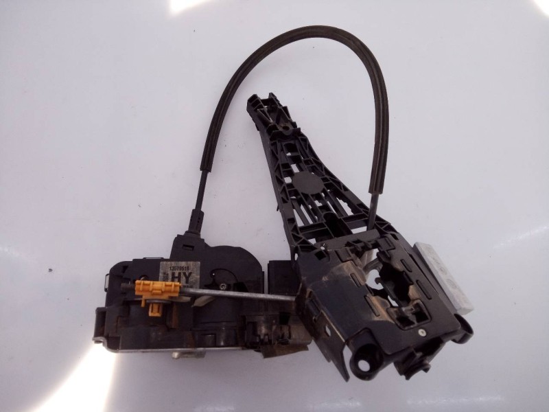 Recambio de cerradura puerta delantera izquierda para opel insignia sports tourer sportive referencia OEM IAM 13779518  E2-B6-19