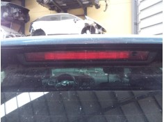 LUZ CENTRAL DE FRENO 