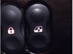 MANDO ELEVALUNAS DELANTERO DERECHO 