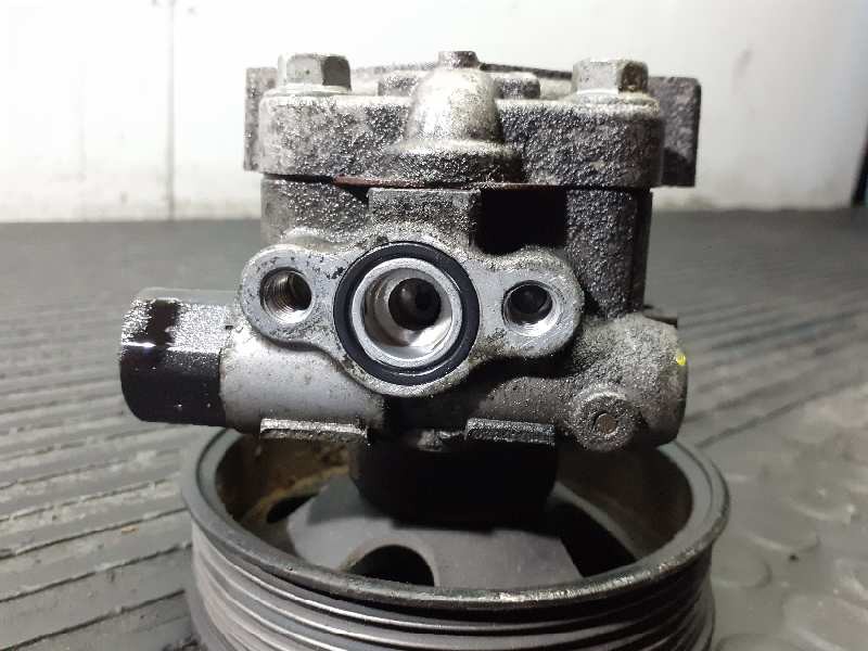 Recambio de bomba direccion para hyundai santa fe (bm) 2.2 crdi comfort 4x4 referencia OEM IAM 571002B000  