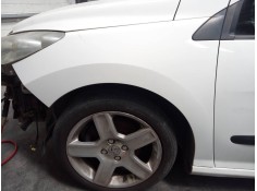 ALETA DELANTERA IZQUIERDA 